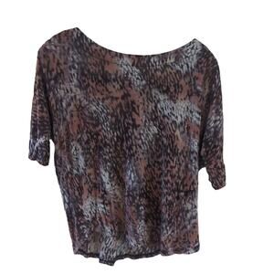 EUC Lush Lattice Back Top, S